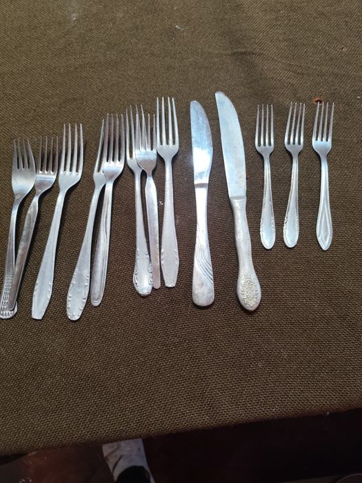 Ретро сервизи вилици ножове