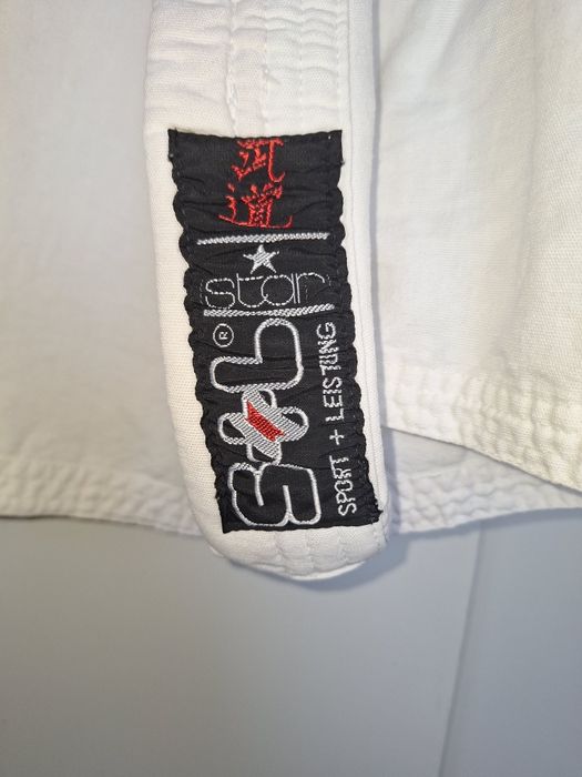 Продавам карате кимоно