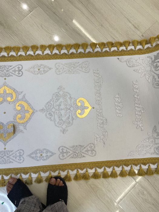 Ақ жол для тұсаукесер