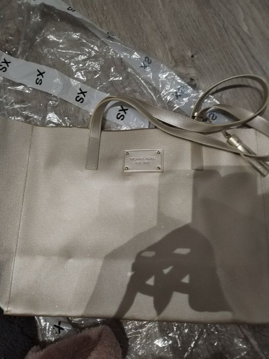 Genți dama noi piele naturala