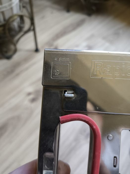 Ръчен механичен такер Rapid R153