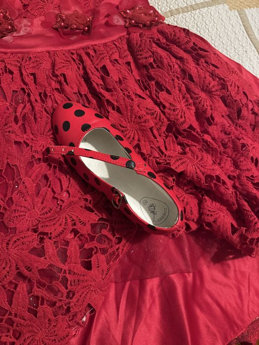 Детска рокля с или без обувки