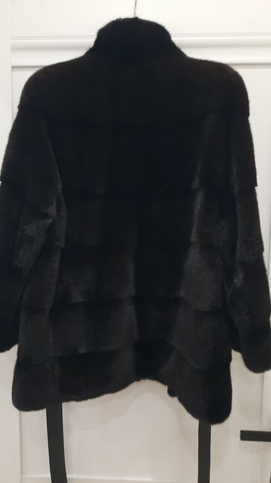 Продам норковую шубу