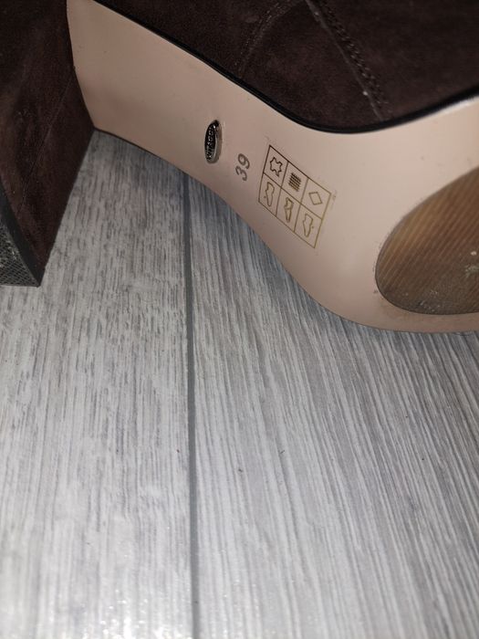 Cizme foarte elegante Vitacci