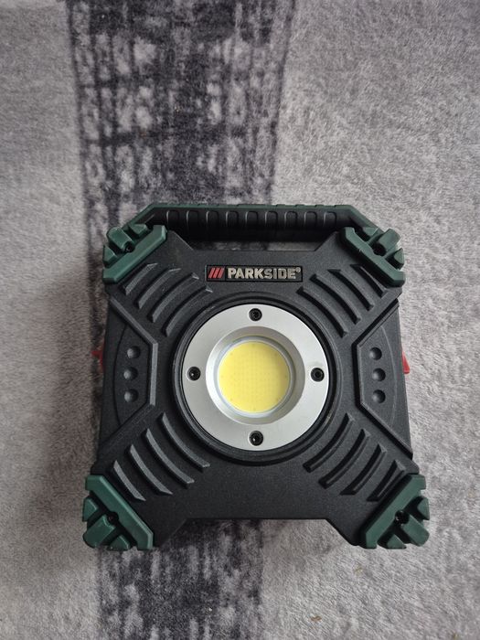 Lampa de lucru portabilă Parkside noua