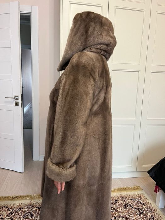 Шуба в хорошем состоянии