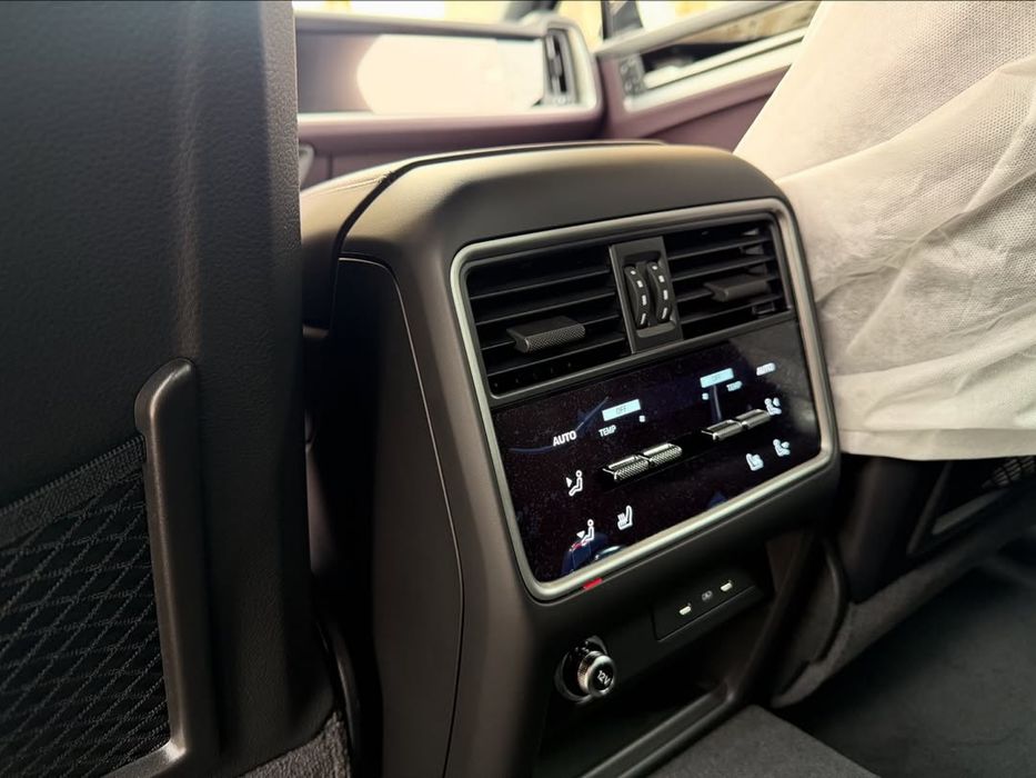 Porsche Cayenne Coupe E-Hybrid