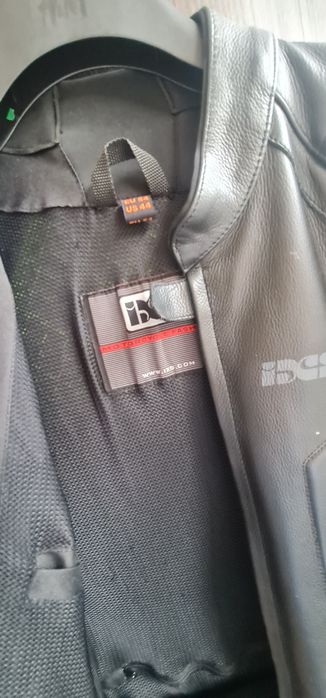 Combinezon moto și cizme