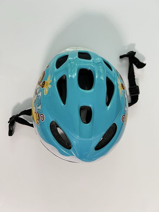 Каска за велосипед, тротинетка, ролери