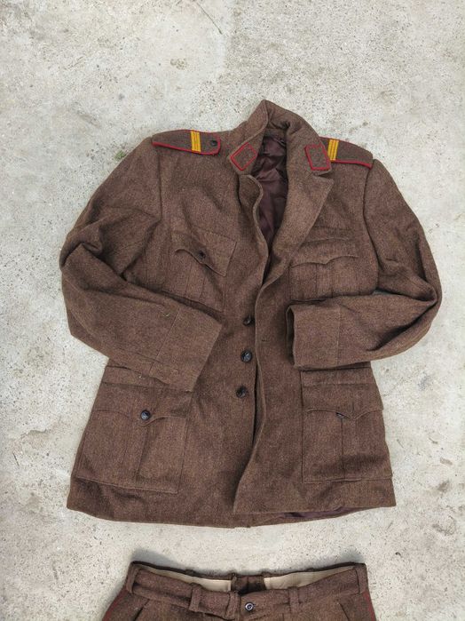 Военни униформи 2 бр въшкарник комплект