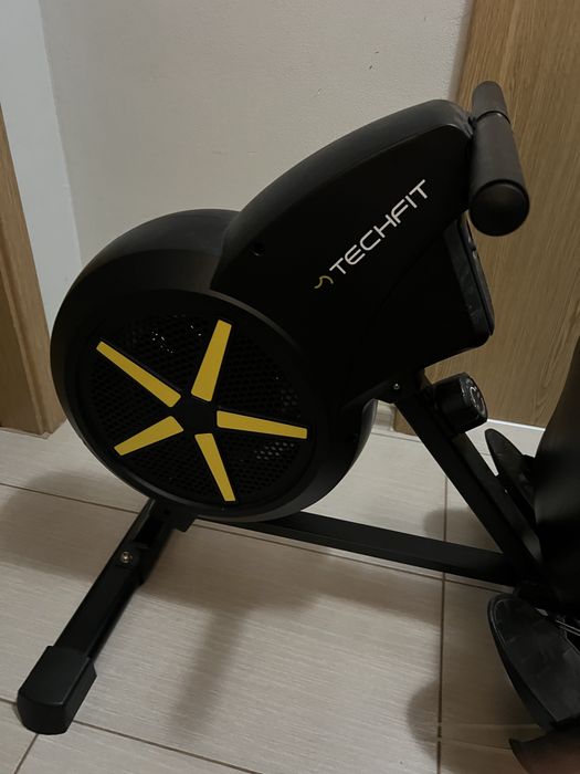 Сгъваем гребен тренажор Techfit rower