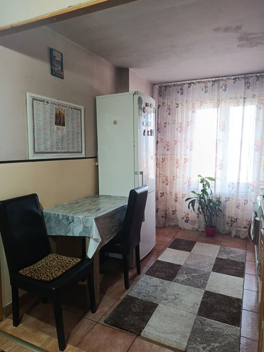 Se vinde apartament cu 2 camere