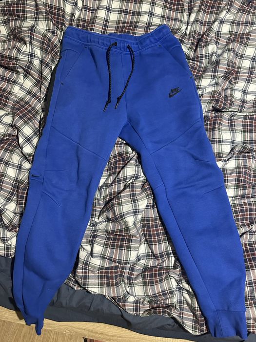 Nike tech fleece анцуг