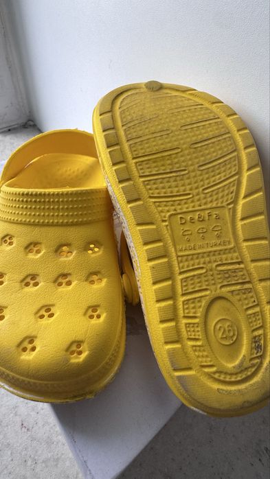 Сланцы, кроксы детские