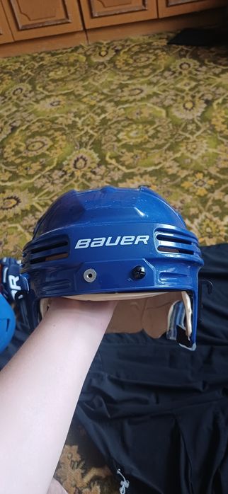 Шлема Bauer BHH 4500 и BHH 2100