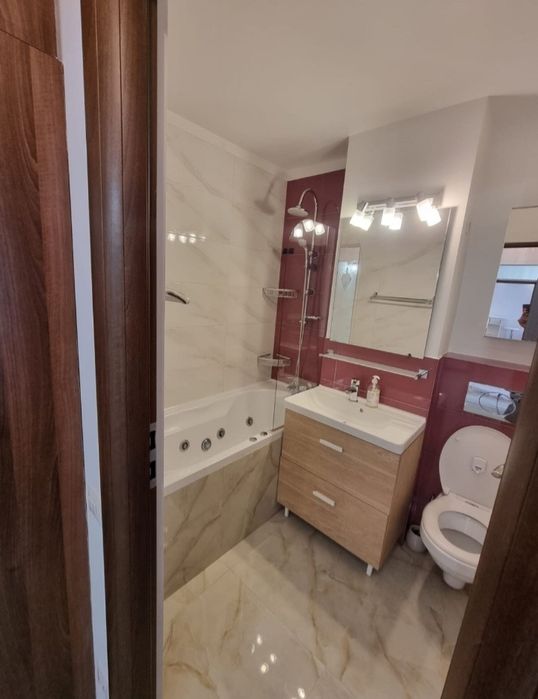 Regim hotelier 3 camere . Central!