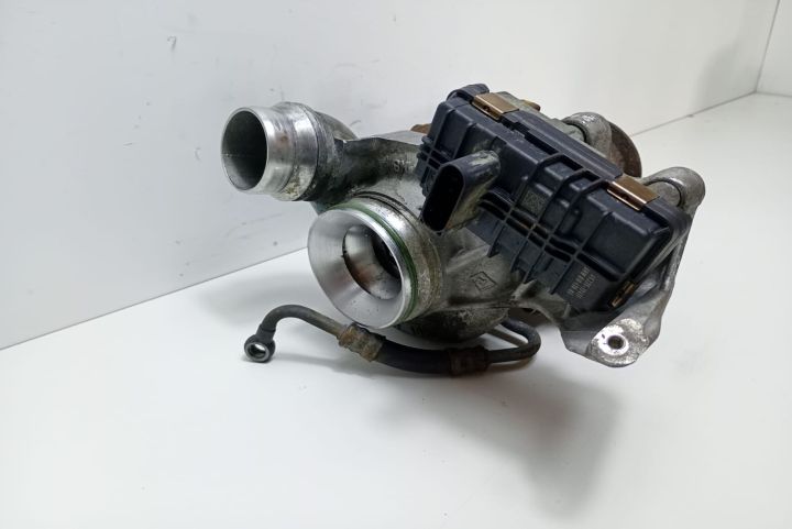 Turbina turbosuflanta 2.0d, N47 8515187 / 780059404 BMW Seria 3 E90/E