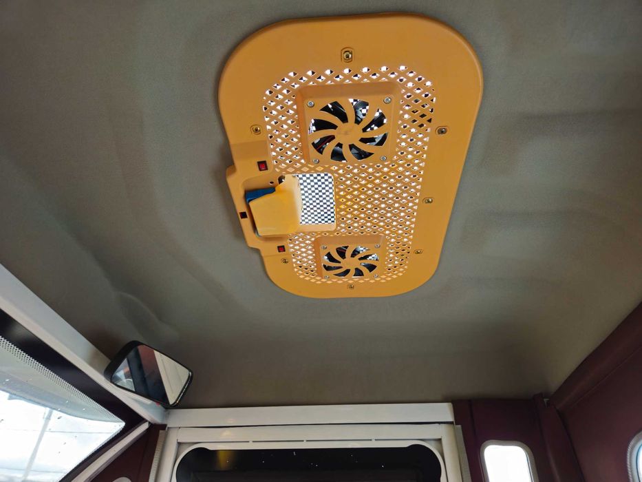 Triciclu Kuba E kamyonet Nou cu garantie si factura