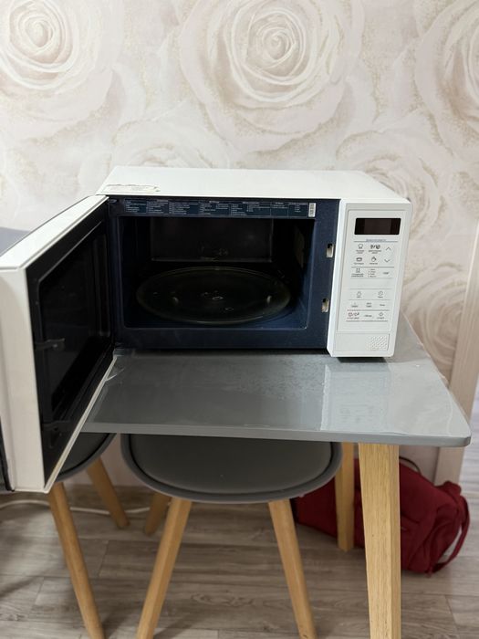 Микроволновая печь Samsung