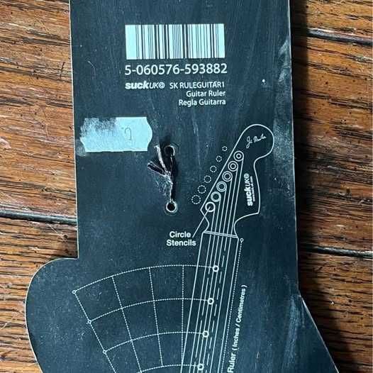 Riglă Multifuncțională Rockstar Suck UK – NOUĂ