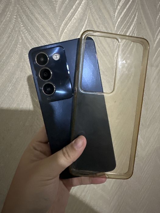 Рюкзак VIVO и телефон Vivo Y100