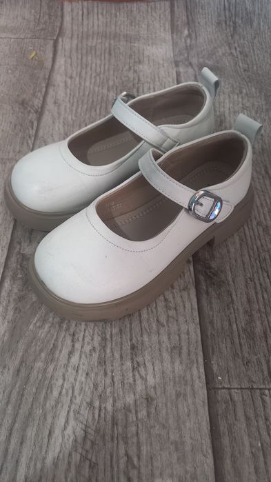 Туфли для девочки