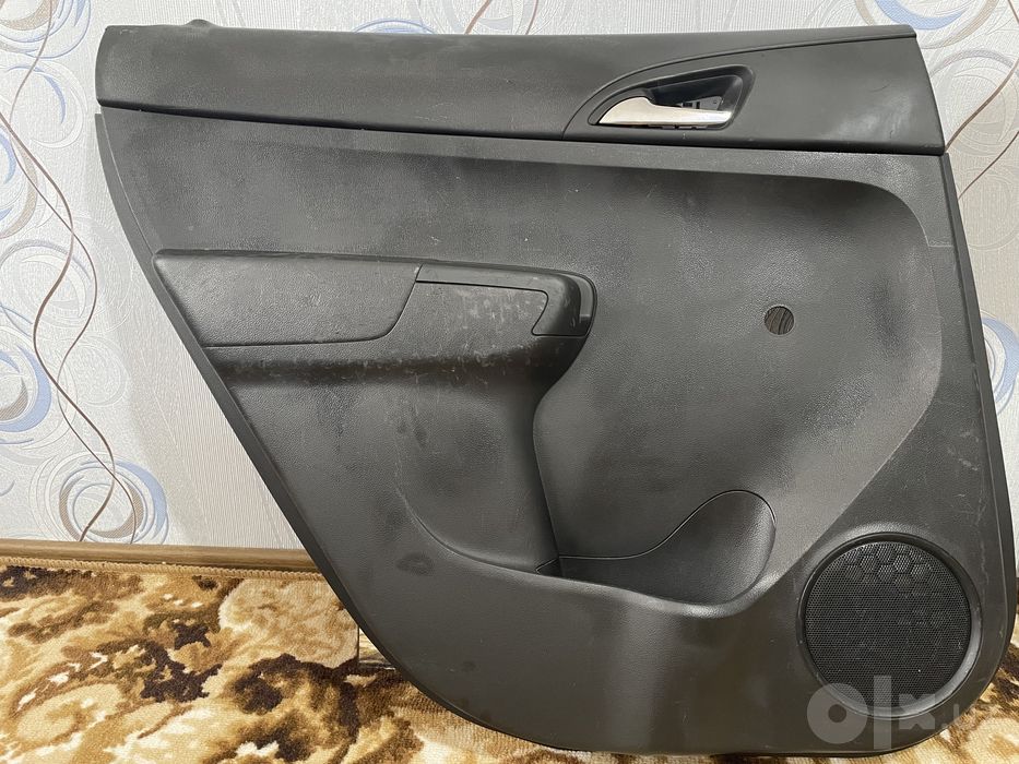 Дверные карты Chevrolet Orlando