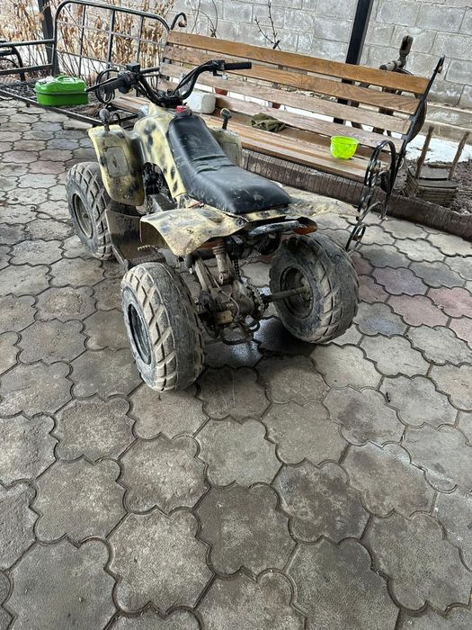 Продам квадрацыкл на ходу