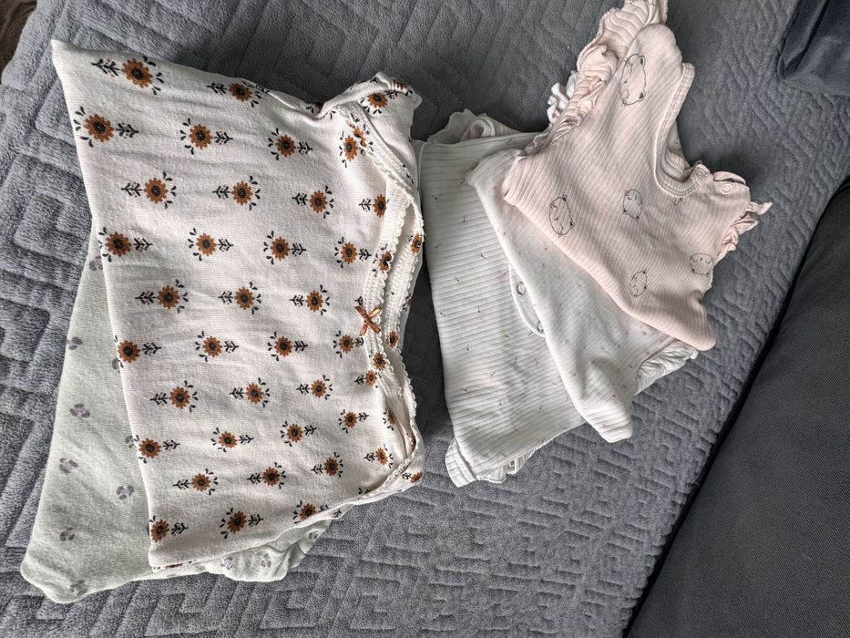 Продам детские вещи
