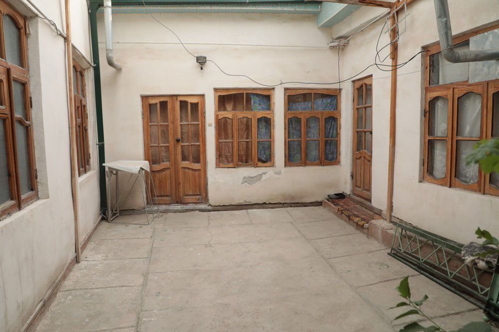 Эски шахарда ховли сотилади