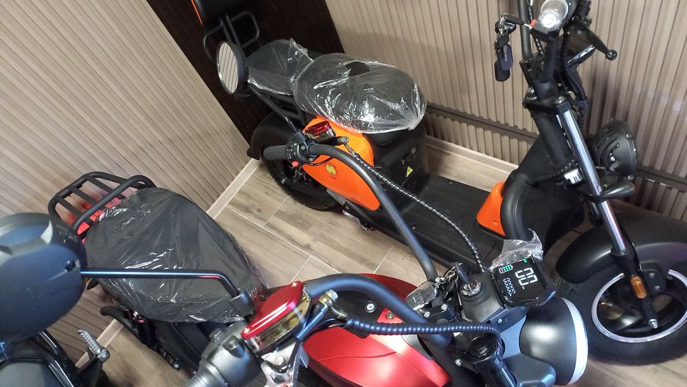 Scuter electric choper