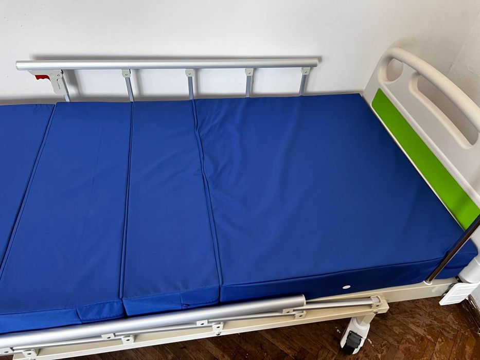 Pat spital mecanic cu 2 functii si saltea