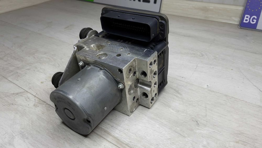 ABS помпа AUDI А8 D4 4H0907379B