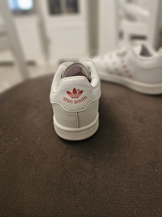 Adidași Adidas piele naturală