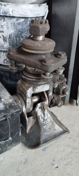 Буксир парков Мерседес атего