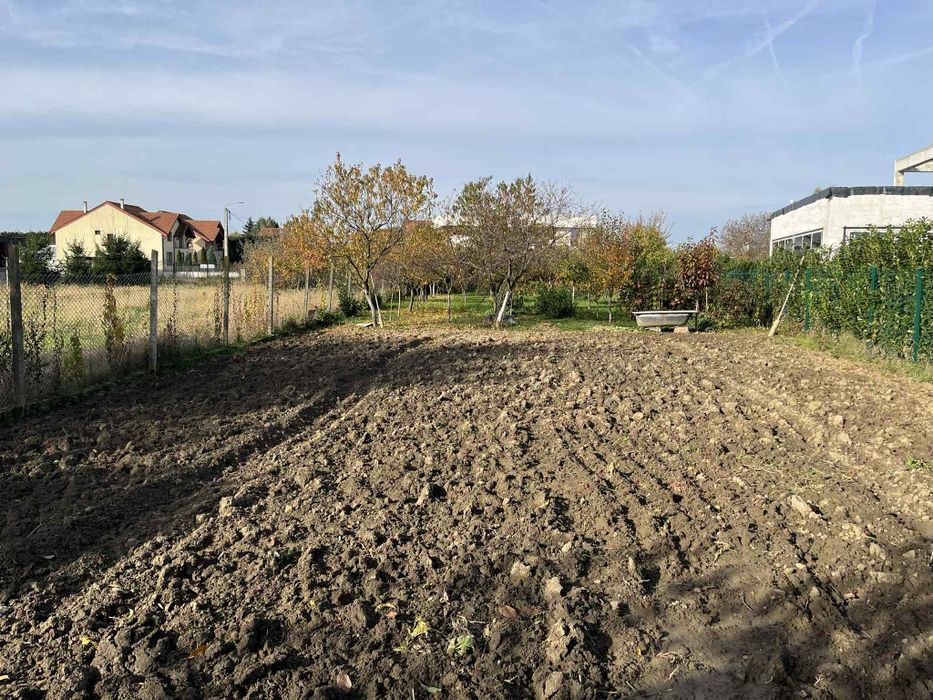 Inchiriez / Vand Casa  S+P+M titulescu 200mp teren1600mp
