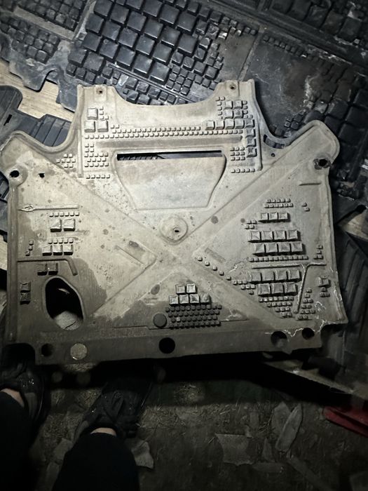 Semi-scut scut motor scut cutie audi a4 b8 b8.5