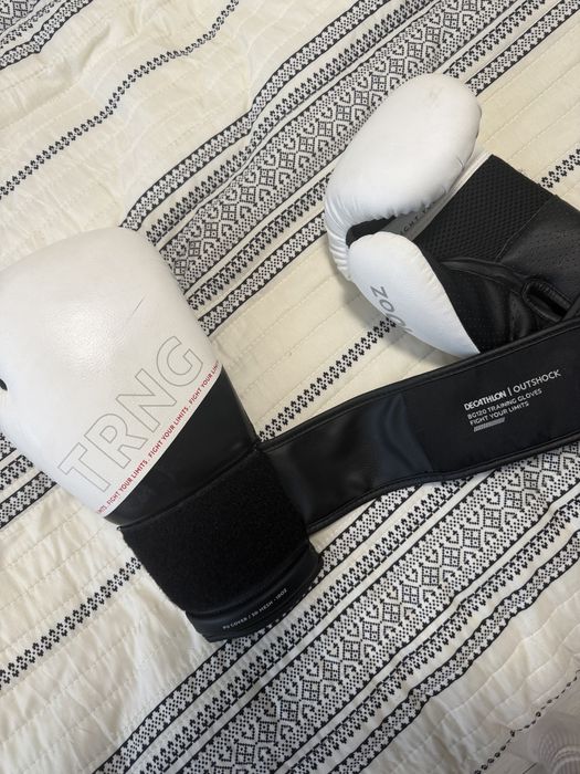Manusi de box profesionale