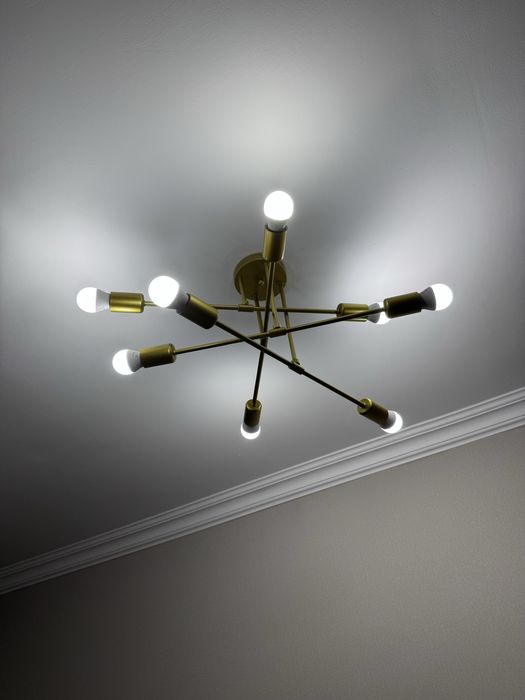 Продам люстру 15тыс