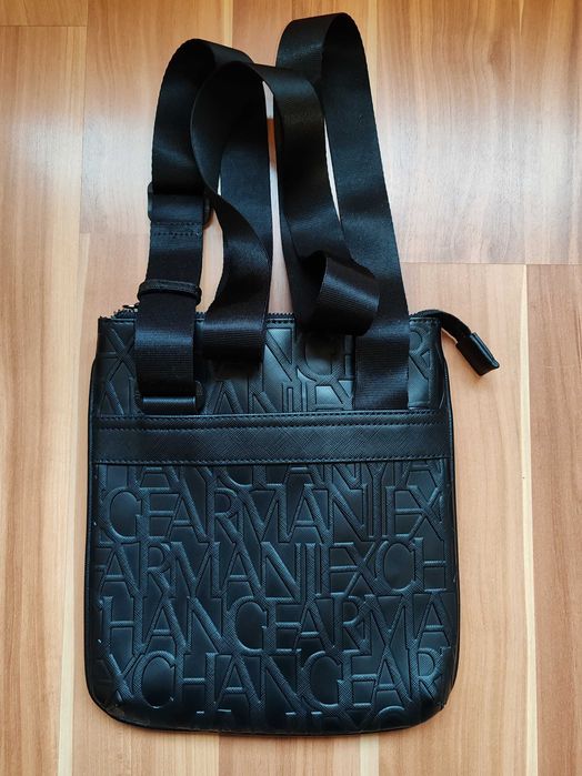 Чанта през рамо „Меssеngеr“ Armani Exchange
