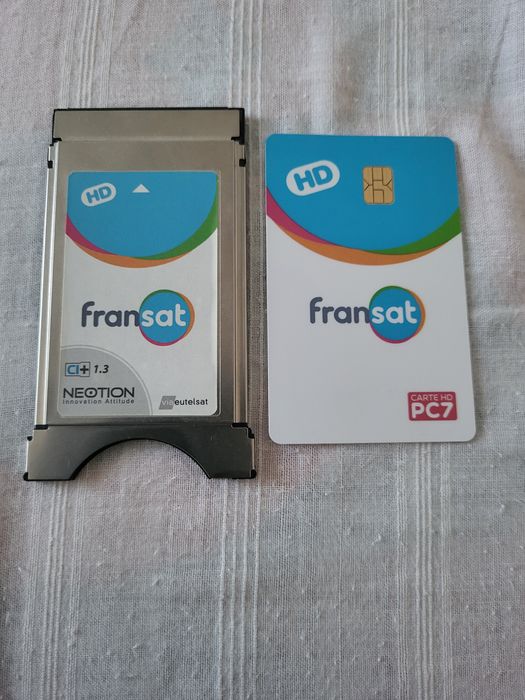 Modul de acces condiționat (CAM) cu cartela pentru satelit Eutelsat 5V