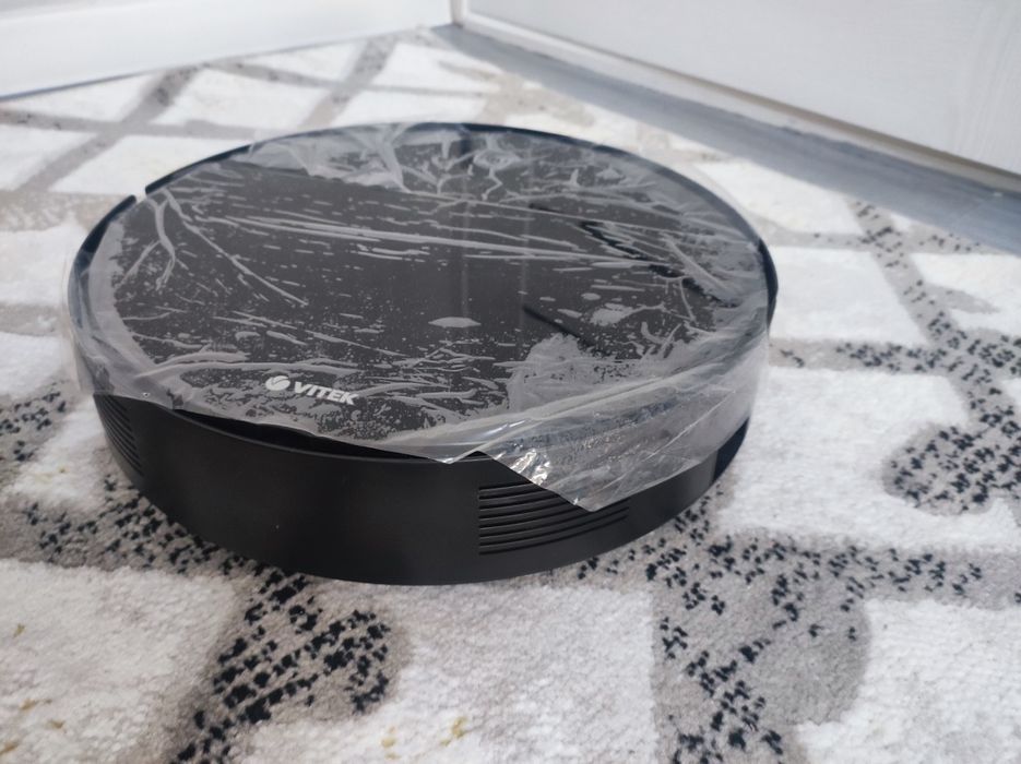 Robot Pilesos ( Robot Vacuum Cleaner) New Yangi