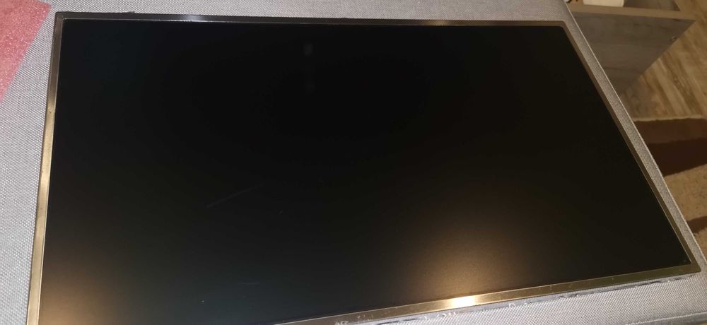 Дисплей 17 инча за лаптоп