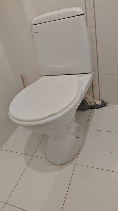 Продам унитаз в хорошем состоянии.
