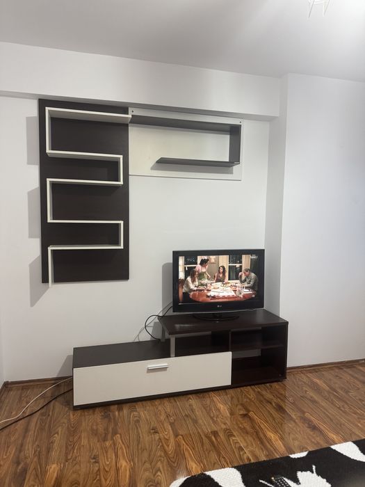 Vand mobila dormitor.