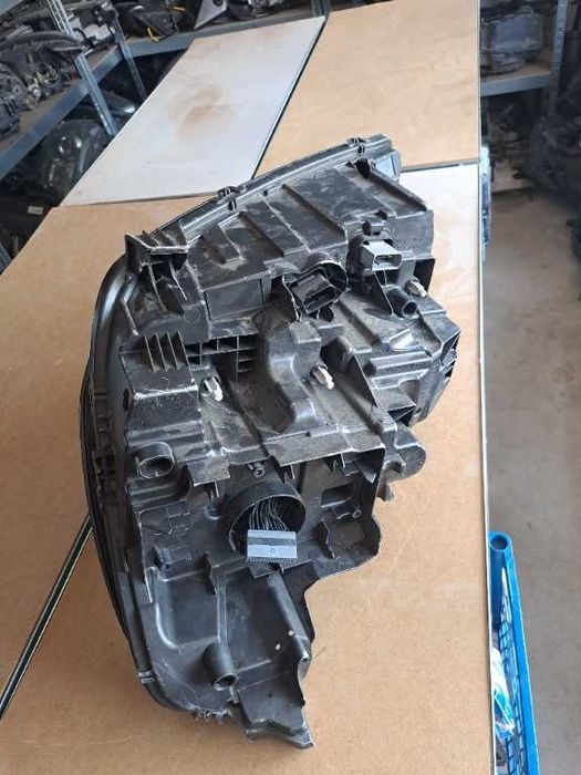 Far dreapta Peugeot 5008 Full Led Technology cod 89914260