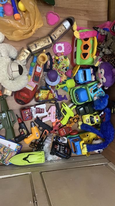 игрушки детские от года до 4 лет