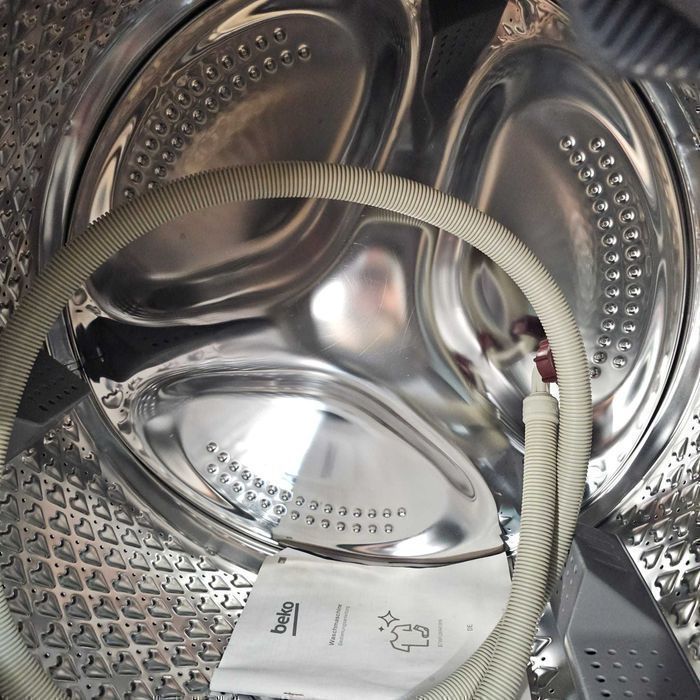 ~ FĂRĂ UTILIZARE ~ Masina de spalat Bosch 9kg 1600rpm