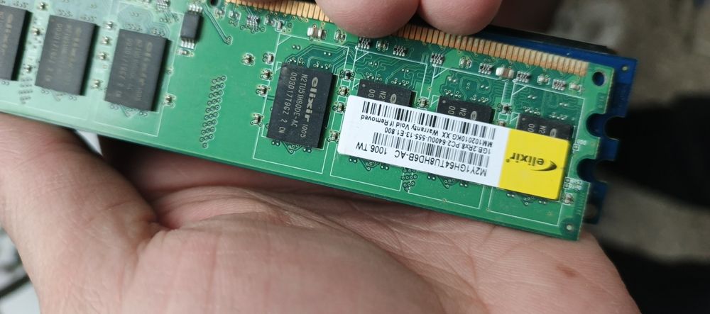 DDR3 va DDR2 la bor b/u arzon