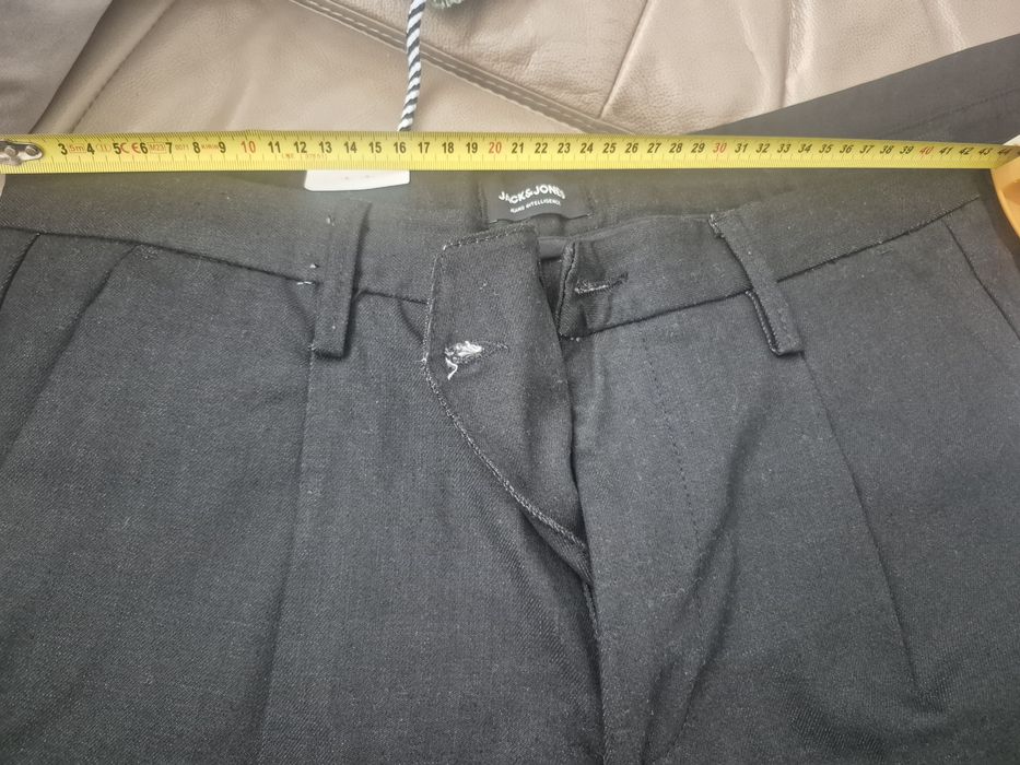 Jean Jack&Jones  mărimea  33x 32,negru/gri inchis,nou